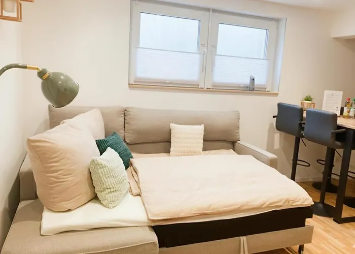 1,5-zimmer, Ausgestattet, 4 Pers, Souterrain, Self Check-in, Parkplatz, Netflix & Amazon Prime Flintsbach