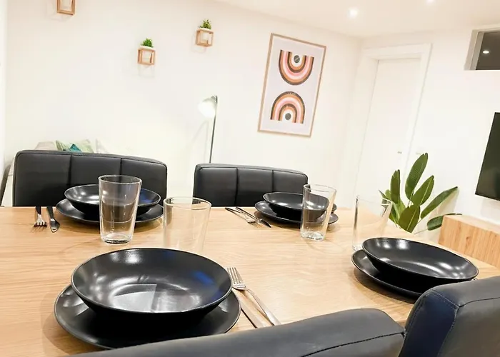 1,5-zimmer, Ausgestattet, 4 Pers, Souterrain, Self Check-in, Parkplatz, Netflix & Amazon Prime Apartamento