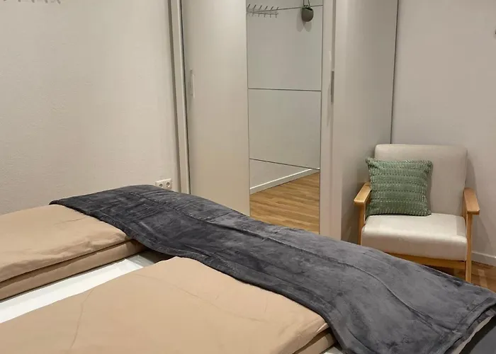 1,5-zimmer, Ausgestattet, 4 Pers, Souterrain, Self Check-in, Parkplatz, Netflix & Amazon Prime Apartamento
