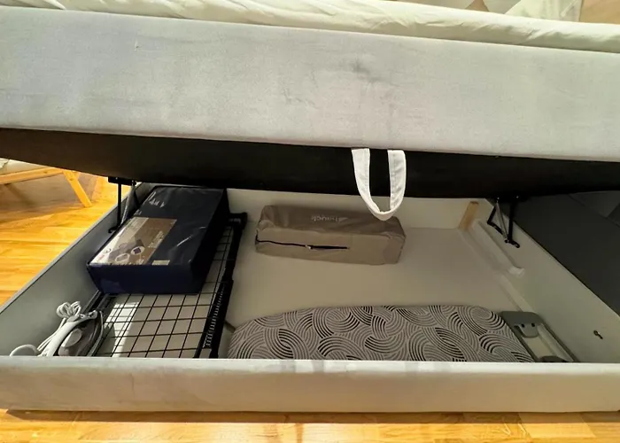Apartamento 1,5-zimmer, Ausgestattet, 4 Pers, Souterrain, Self Check-in, Parkplatz, Netflix & Amazon Prime